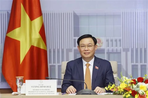 Japan to continue assisting Vietnam in COVID-19 vaccines