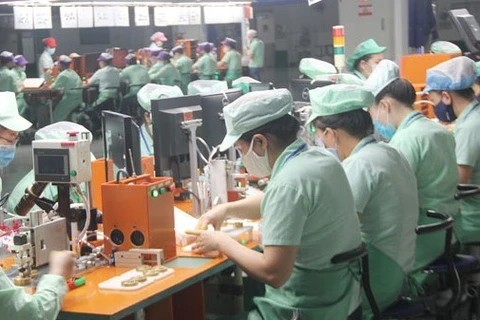 Da Nang draws 11 more investment projects in industrial, hi-tech parks