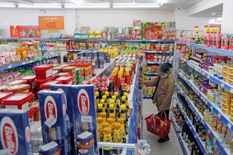Hanoi ensures sufficient supply of essential goods