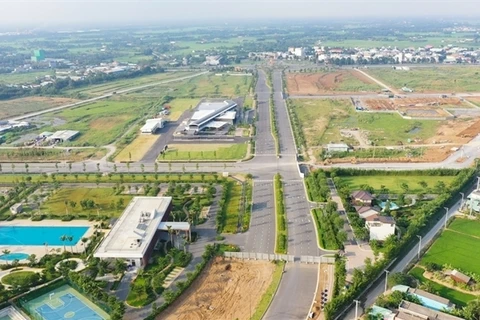 Vietnamese, Japanese firms shake hands in affordable housing project in Long An