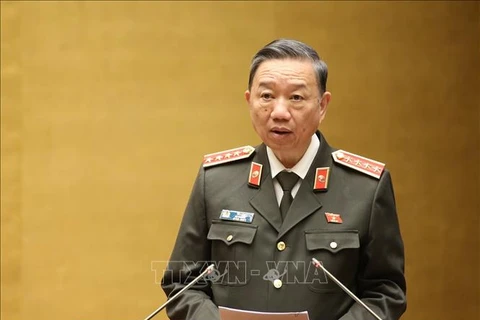 Vietnam, Laos forge cooperation in drug combat
