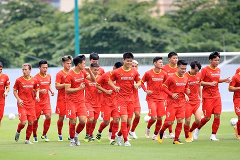 Training sessions of national men’s football team held under bubble travel model