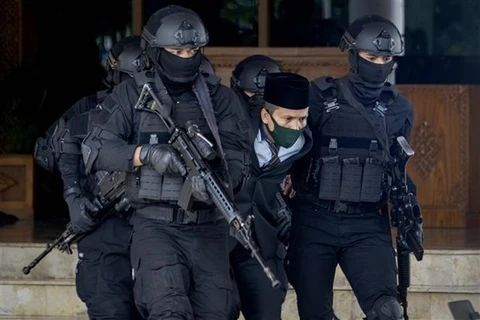 Indonesia arrests 37 terror suspects
