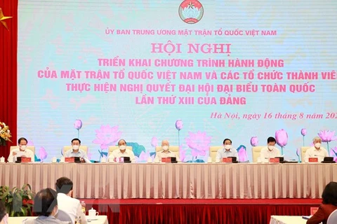 Party leader attends Vietnam Fatherland Front's national conference