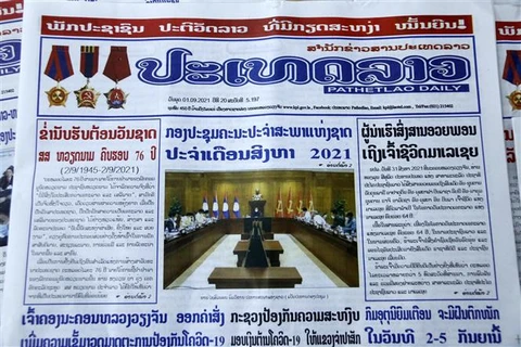 Lao newspaper impressed on Vietnam's development journey