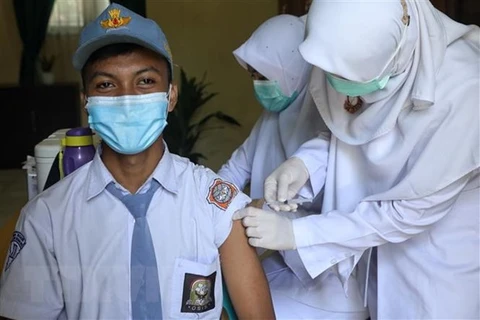 Indonesian President warns about the risk of prolonged COVID-19 epidemic