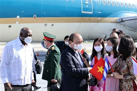 Vietnamese President arrives in Havana, beginning official friendly visit to Cuba