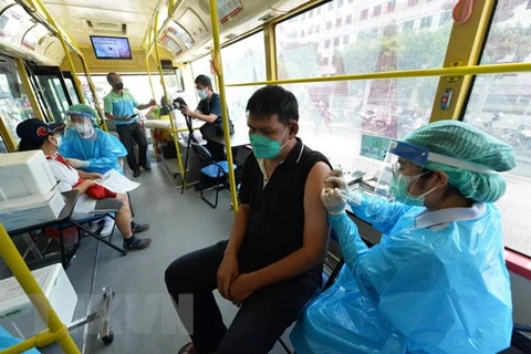 Thailand to try alternative COVID-19 vaccination method