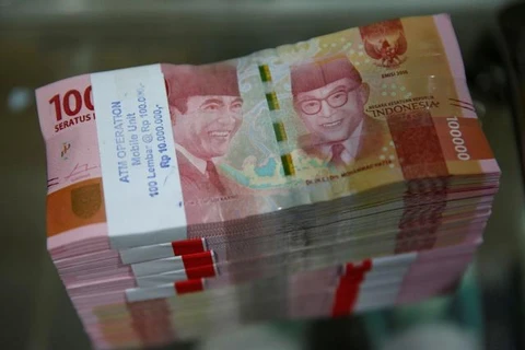 Indonesia works to reduce state budget deficit