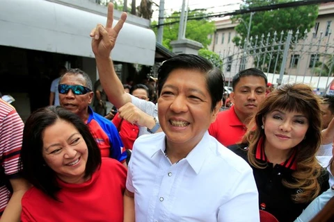 Philippines: Another politician announces bid for presidency 