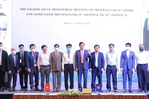Senior officials of ASEAN minerals industry convene 21st meeting