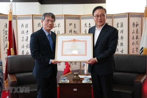 Honorary Consul General of Vietnam in RoK honoured