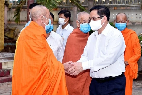 PM thanks religious dignitaries, followers for contributions to pandemic fight