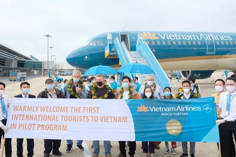 Quang Nam welcomes first visitors in new normal 