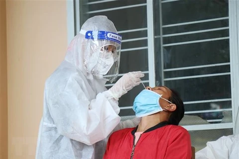 Vietnam sees over 9,500 new COVID-19 cases in 24 hours