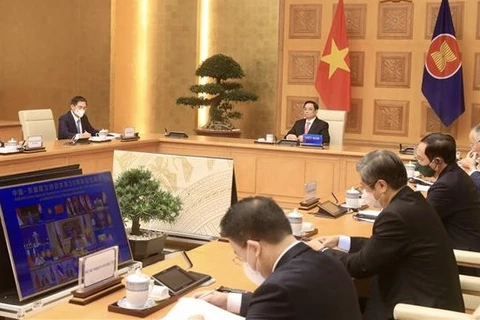 Vietnam pledges more contributions to ASEAN - China ties