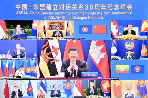 China pledges to support ASEAN in COVID-19 fight, economic recovery