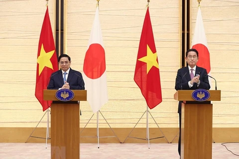 Vietnam, Japan issue joint statement toward opening new era in bilateral extensive strategic partnership