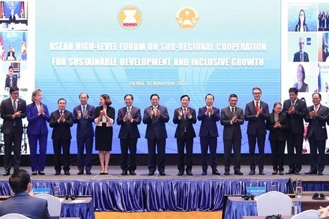 PM outlines three priorities for ASEAN sub-regional cooperation 