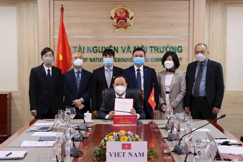 Vietnam commits to responsible ocean governance