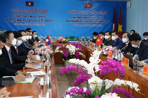 Vietnamese, Lao localities talk COVID-19 fight, economic development 