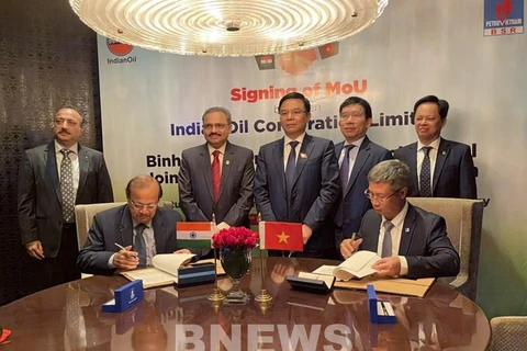 Vietnamese, Indian firms cooperate in petrochemical refinery projects