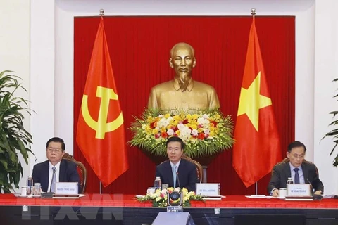 Vietnamese, Japanese communist party officials hold talks