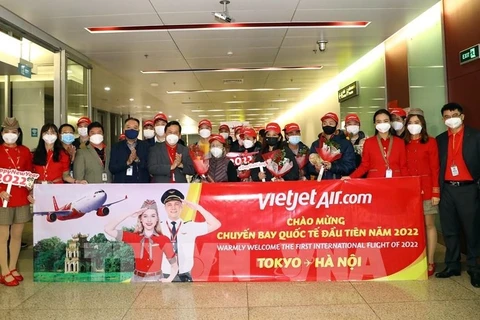  Hanoi welcomes 143 Japanese visitors on New Year holiday 