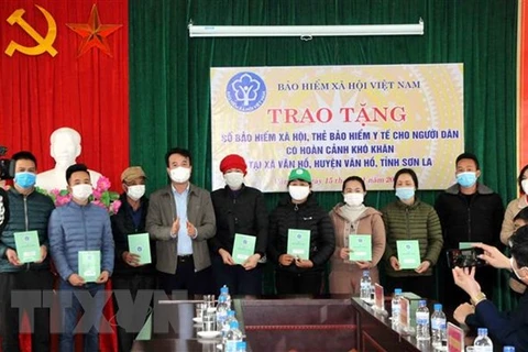 Vietnam Social Security’s programme brings warm Tet to poor people 