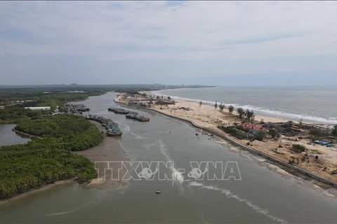 New technology applied in coastal erosion prevention in Ba Ria-Vung Tau