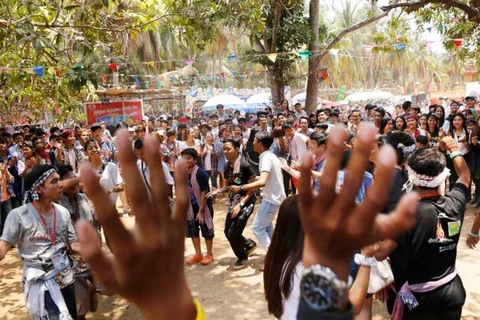 Cambodia to hold traditional New Year in April