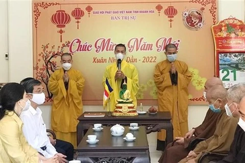 Buddhist dignitaries appointed as heads of pagodas in Truong Sa island district
