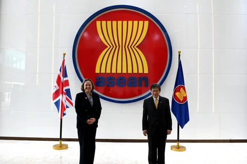 ASEAN, UK boost trade cooperation