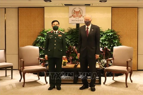 Vietnam, Singapore agree to implement defence cooperation fruitfully