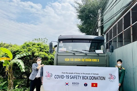 KOICA provides 9.45 million syringes for Vietnam