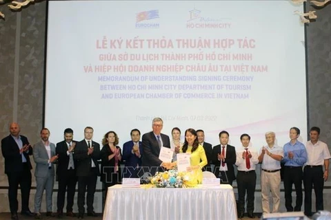 HCM City shakes hands with EuroCham, VIAGS to promote tourism development