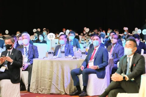 Vietnam attends Singapore Apex Business Summit 2022