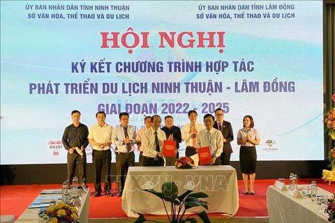 Ninh Thuan, Lam Dong seal tourism cooperation deal