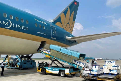 Strategy needed for air freight to take off