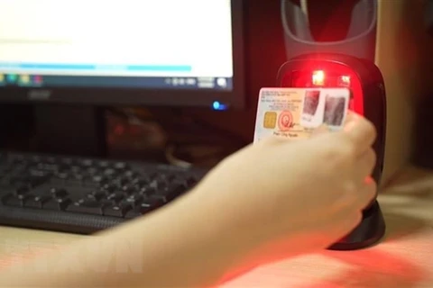 Vietnam pilots cash withdrawal at ATMs with chip-based ID cards