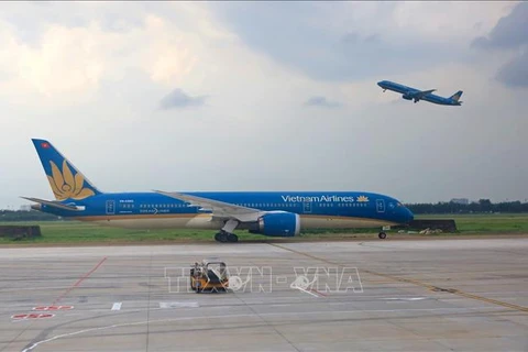 Vietnam Airlines increases, resumes flights linking with Japan, RoK