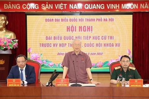 Party chief meets voters in Hanoi