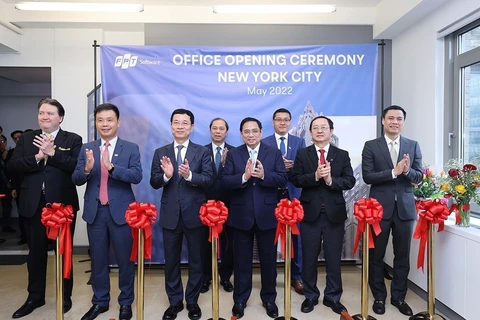 PM attends opening ceremony of FPT Software's second office in New York