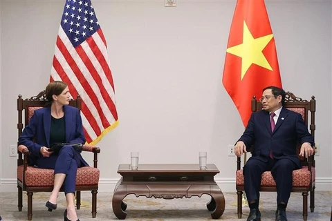 PM Pham Minh Chinh meets with USAID Administrator