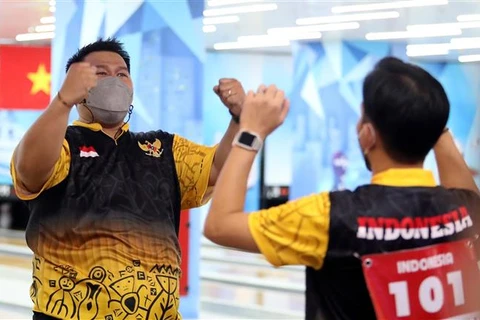 SEA Games 31: men's, women's doubles bowling titles go to Indonesia, Singapore 