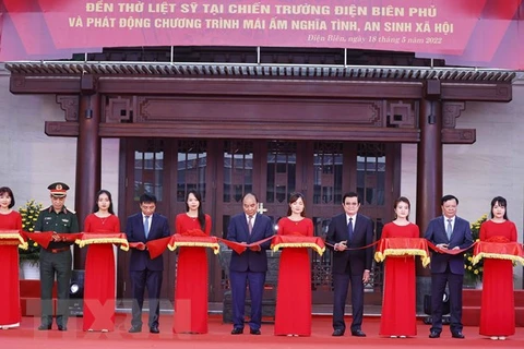 President attends inauguration of temple dedicated to martyrs in Dien Bien province