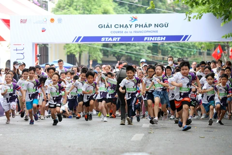 Hanoi hosts Francophone running tournament