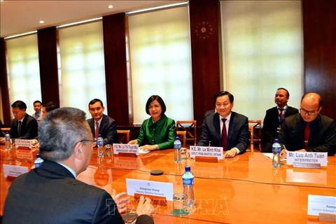 Deputy PM works with WTO deputy director-general in Geneva