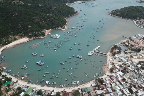 Ninh Thuan gets ready for bustling summer tourism
