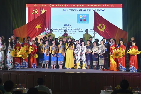 Online quiz on history of Vietnam-Laos relations launched
